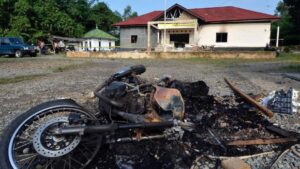 Polisi Tetapkan 13 Tersangka Pembakar Mapolsek Candipuro Lampung