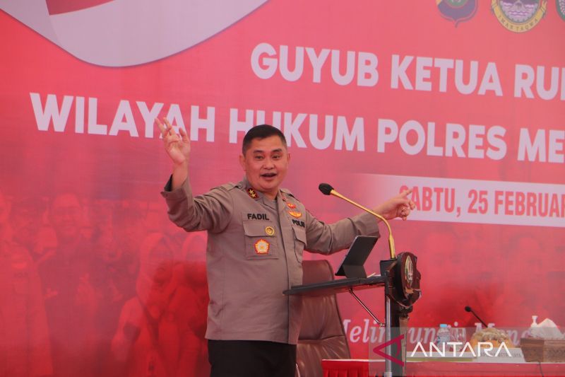 Kapolri mutasi 437 personel termasuk kapolda Metro Jaya