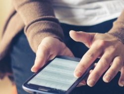 Gerakan Sejuta Akses Internet Dicanangkan oleh Smartfren untuk Menjangkau Pelajar di Daerah Terpencil