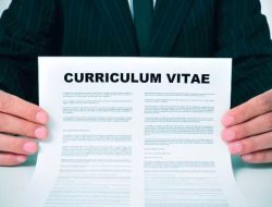 4 Strategi Efektif Membuat CV atau Resume yang Menarik untuk Lamaran Kerja