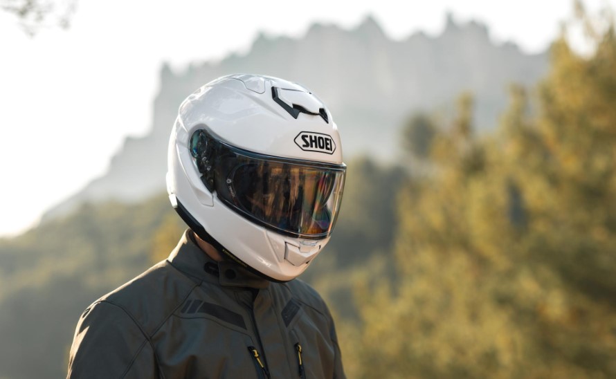 Shoei Rilis Helm GT-Air 3 Terbaru