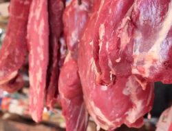 Harga Bahan Pokok Hari Ini 8 Juni 2024: Daging Sapi Turun, Gula-Bawang Naik
