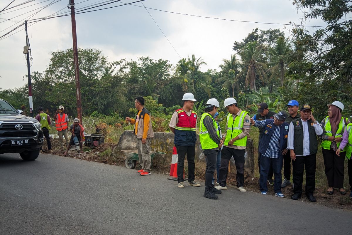 6 Ruas Jalan Penting di Tanggamus Segera Diperbaiki oleh Pemprov Lampung
