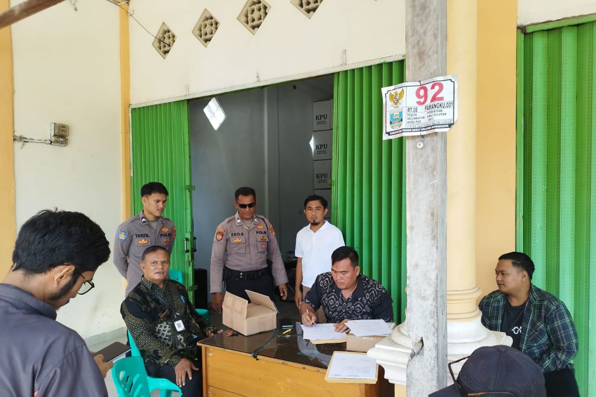 Polres Pesisir Barat Berhasil Mengamankan Kedatangan Logistik Pilkada, Ini Rinciannya