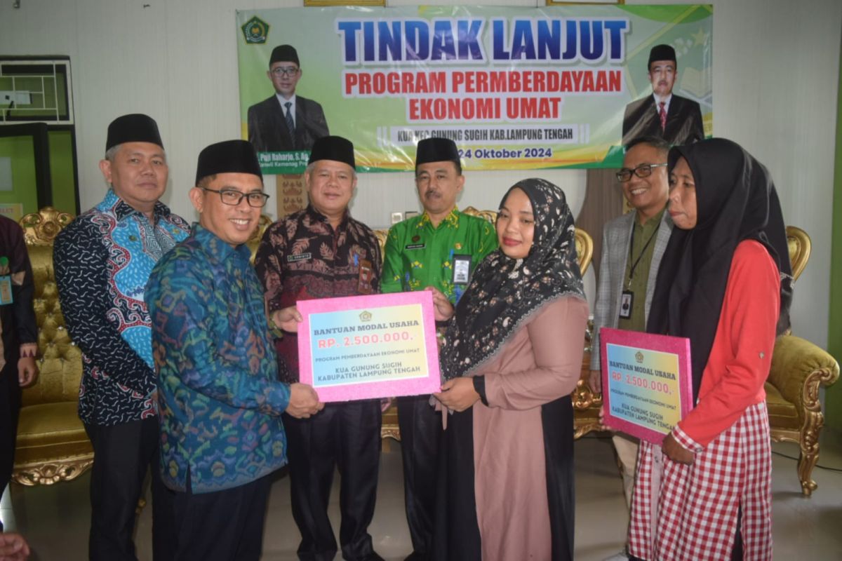 Menjadi Inspirasi: KUA Gunung Sugih sebagai Pusat Pemberdayaan Umat