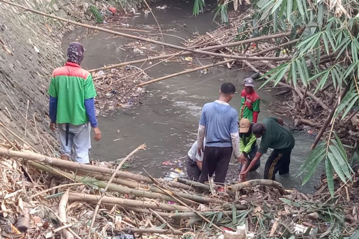 Siap Hadapi Musim Hujan, Pemkot Bandarlampung Bentuk Satgas Kali Anti Banjir
