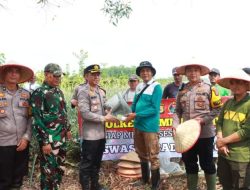 Polres Lampung Timur Sumbang Alat Pertanian demi Kemandirian Pangan