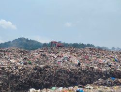 Pentingnya Teknologi dalam Pengelolaan Sampah Pesisir: Perspektif Forum Bank Sampah Lampung
