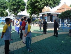 Dibagikan oleh Kalapas Rajabasa: Serabut Hasil Kerja Bermanfaat untuk 27 Narapidana