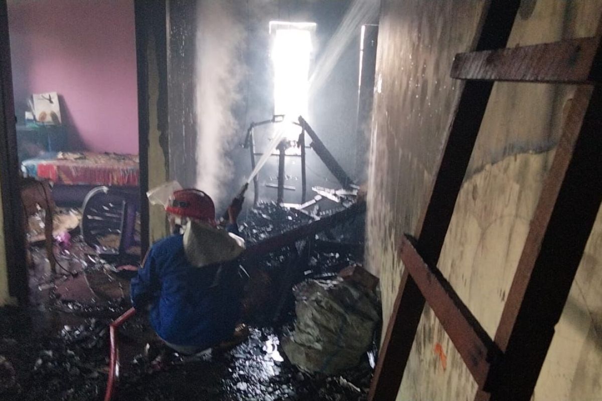 Kebakaran Rumah di Jatiagung Lampung Selatan: Damkar Segera Bertindak!