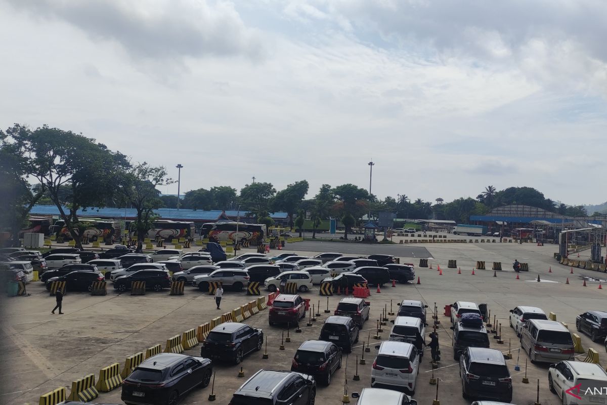 Antusiasme Pemudik di Pelabuhan Bakauheni Meningkat Jelang Natal