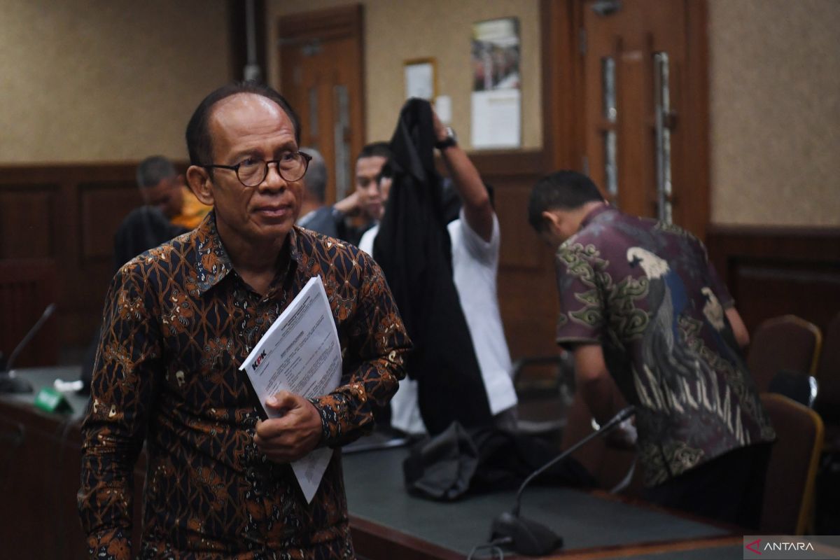 Berita Terbaru: Sopian Sitepu Hadir di Sidang Kasus Korupsi Jasindo tanpa Eksepsi