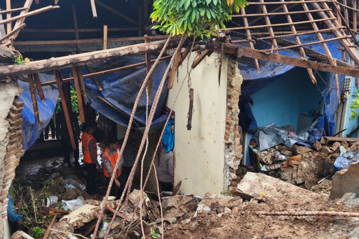Tragedi di Bandarlampung: Kematian Akibat Tertimpa Tembok Rumah