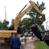 Keajaiban Selamat! Damkar Bandarlampung Menyelamatkan Korban dalam Insiden Mobil Terobos Arus