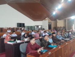 Pemkab Lamtim Siapkan Aset Tanah di Muara Gading Mas Sebagai Calon Ibu Kota DOB Lampung Tenggara” -> “Lamtin Siapkan Aset Tanah di Muara Gading Mas untuk Ibu Kota DOB Lampung Tenggara