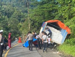 Evakuasi Truk Terperosok di Liwa Berhasil Mengatasi Kemacetan Panjang