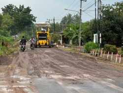 Perbaikan Jalan di Lampung Timur: Dorong Pertumbuhan Ekonomi dan Pendidikan