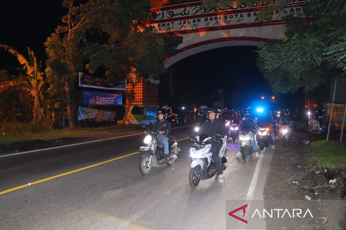 Polresta Bandarlampung Menjaga Keamanan Pemudik Motor Asal Jawa