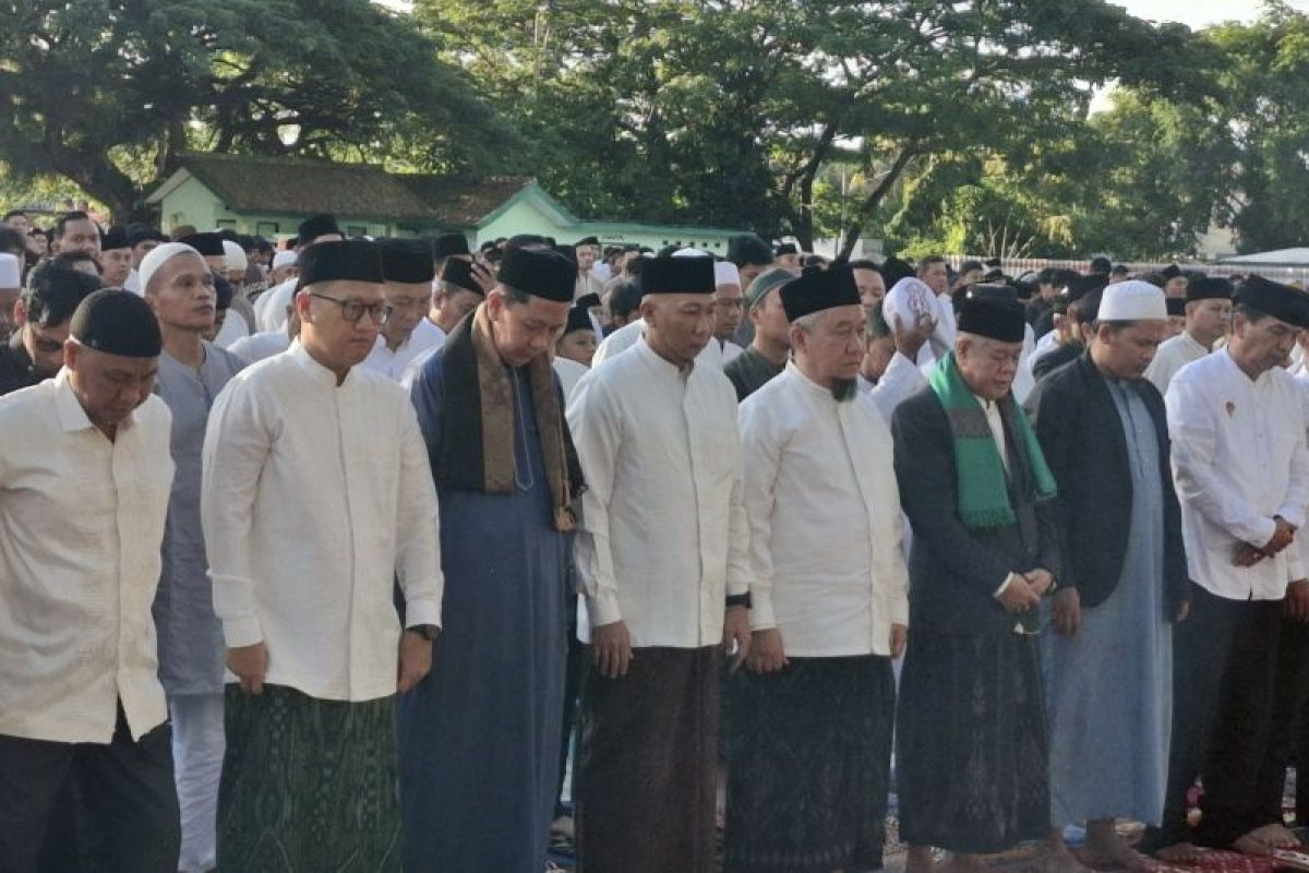 Menjaga Semangat Kebesamaan: Gubernur Lampung Mengajak Bersatu di Idul Fitri