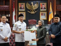 Langkah Gubernur Lampung: Menyerahkan Surat Plt Bupati kepada Wakil Bupati Way Kanan