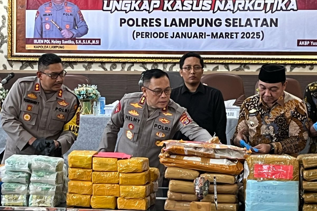 Tangkap WNA Malaysia Bawa 12 Kg Sabu di Pelabuhan Bakauheni: Berita Terbaru!