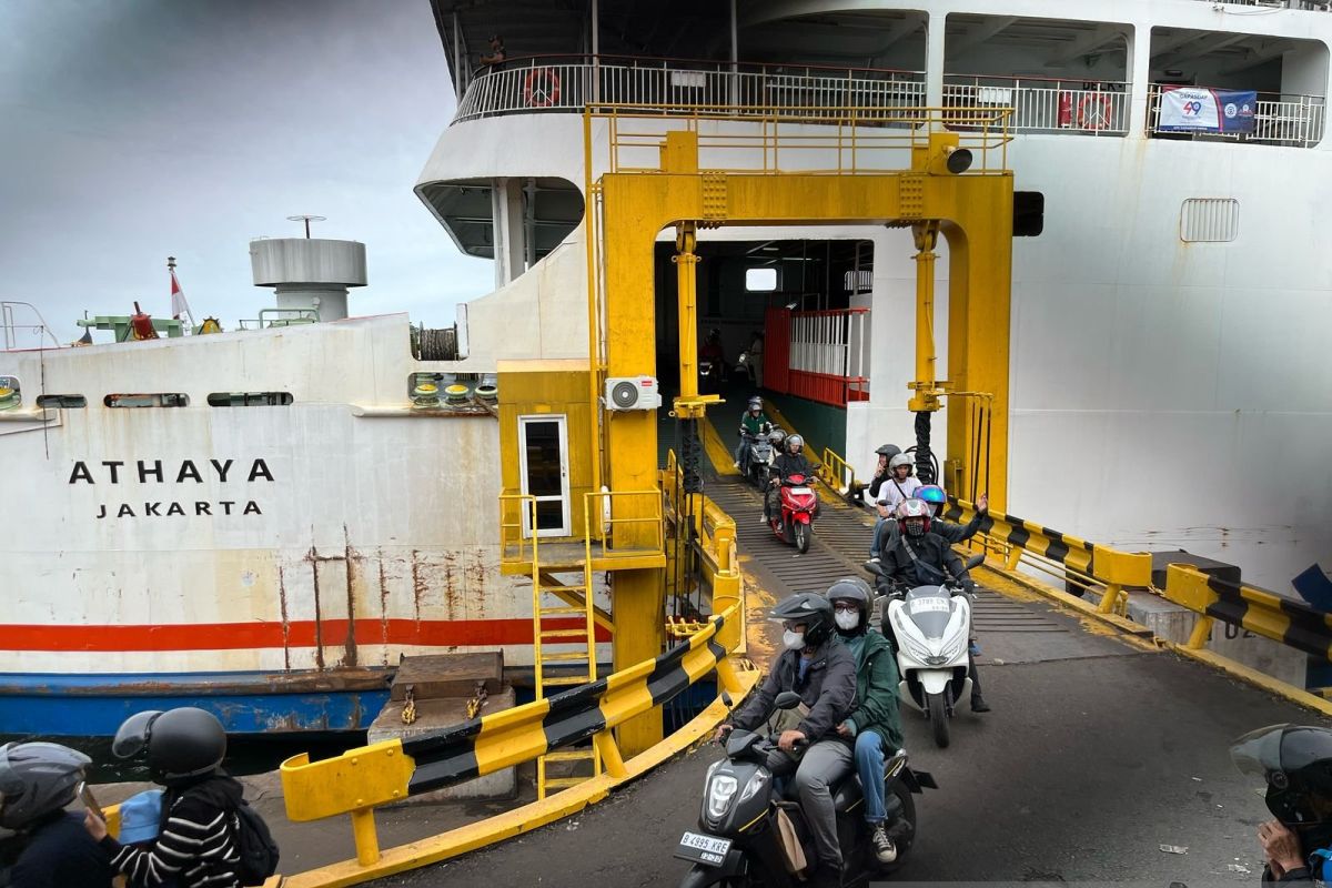 Antusiasme Pemudik Motor Menuju Bakauheni Meningkat saat H-2