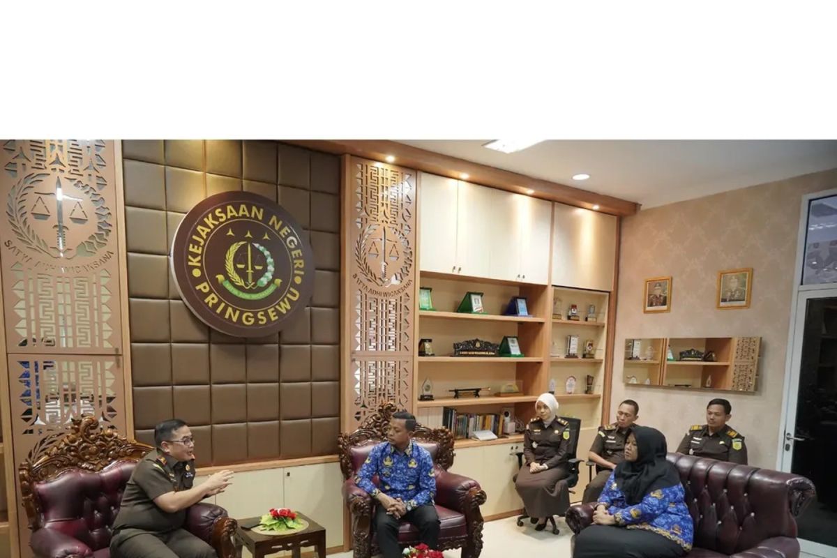Kunjungan Bupati Pringsewu ke Kantor Kejari: Memperkuat Sinergi Pemerintah Daerah dan Kepolisian