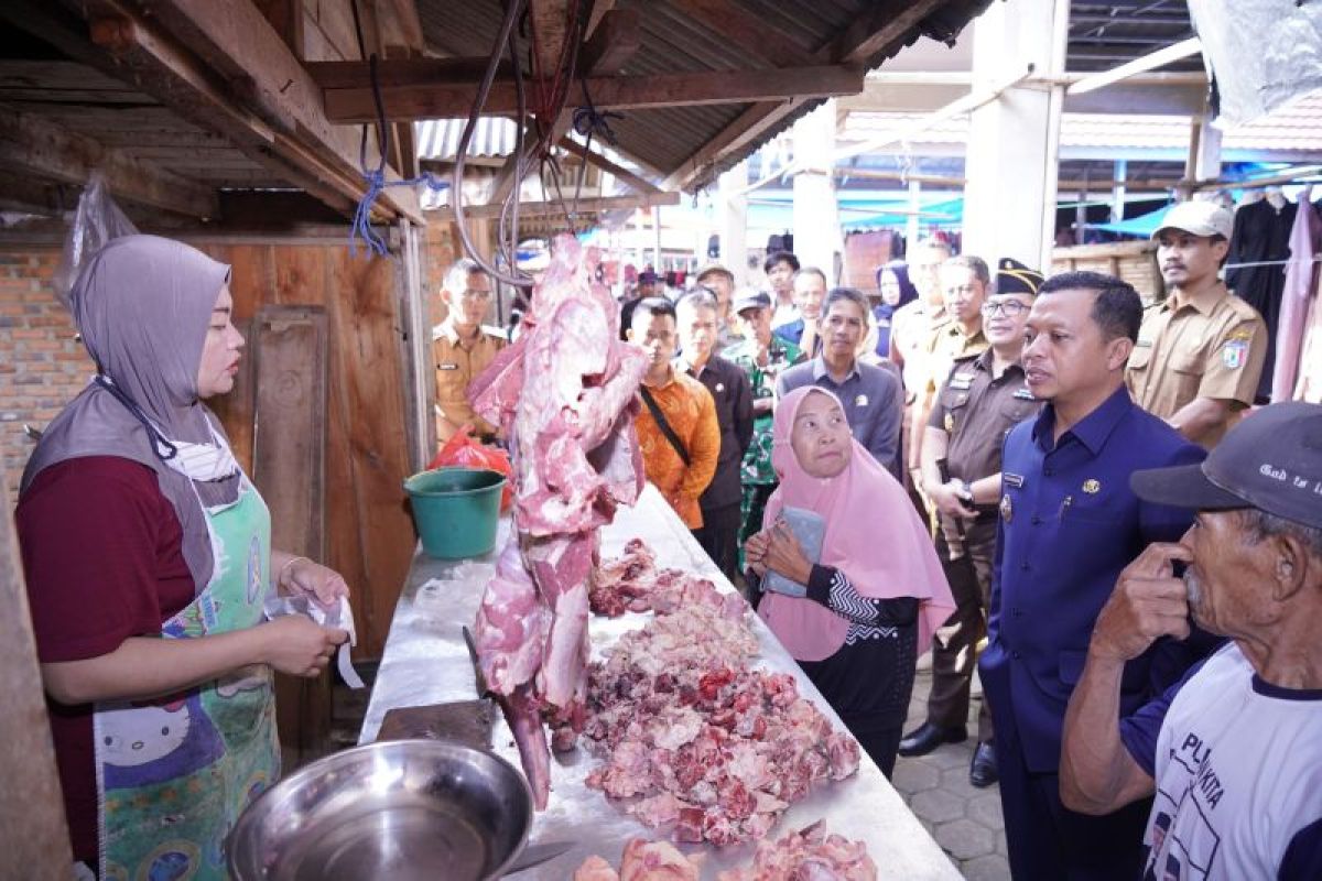 Peninjauan Bupati Pringsewu terhadap Stok dan Harga Kebutuhan Pokok: Update Pasar Banyumas
