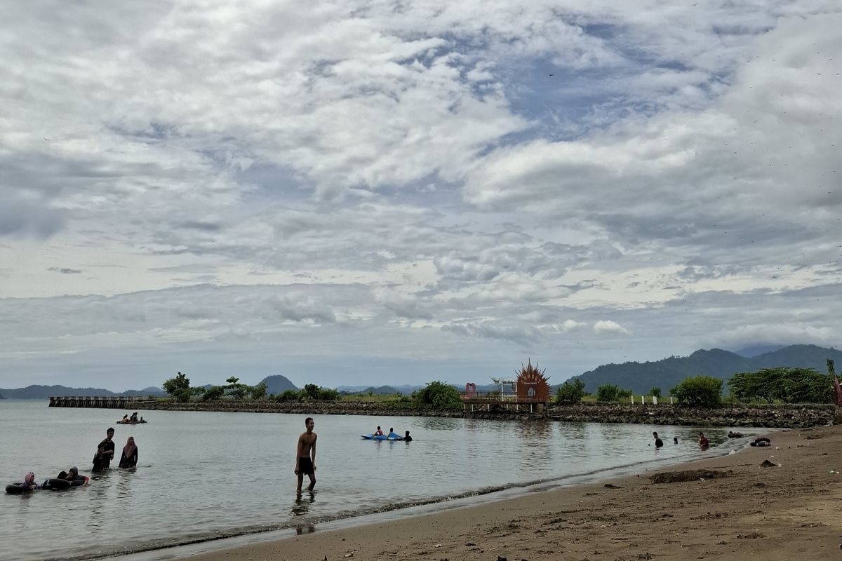 Puncak Kunjungan Wisata di Lampung Diprediksi Terjadi pada 5 April