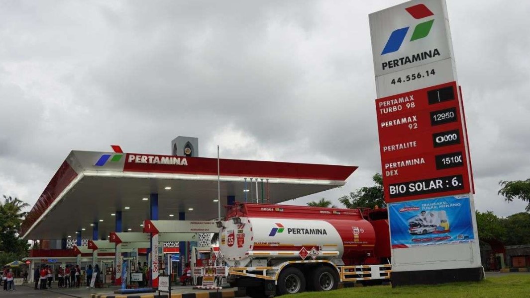 Resmi! Pramono Turunkan Pajak BBM Jakarta Jadi 5%, Warga Kini Lebih Hemat