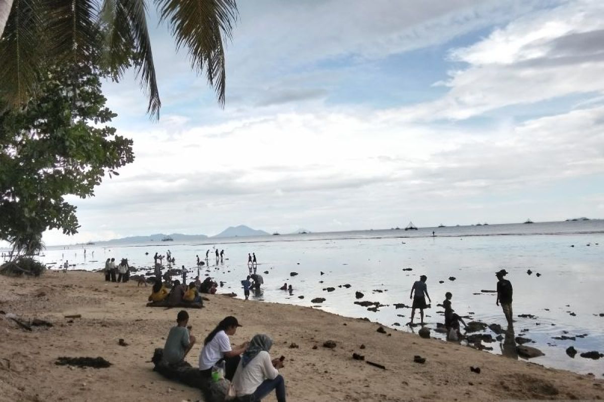 Pantai-pantai Terbaik di Kalianda yang Ramai Dikunjungi