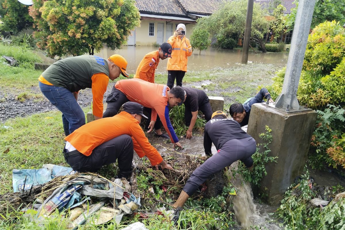 Banjir di Lampung Selatan: Mengapa Penyumbatan Drainase Harus Diatasi?