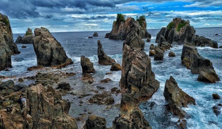 Pantai Gigi Hiu, destinasi wisata lampung instagramable