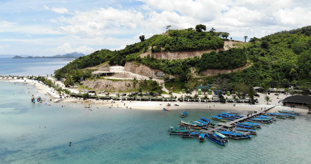 7 Pantai Terindah di Lampung yang Cocok untuk Liburan Akhir Pekan