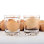 Trik Sederhana Memastikan Telur Anda Tidak Busuk dalam 30 Detik