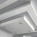 Panduan Memasang Wallpaper di Plafon Rumah, Wajib Tahu!