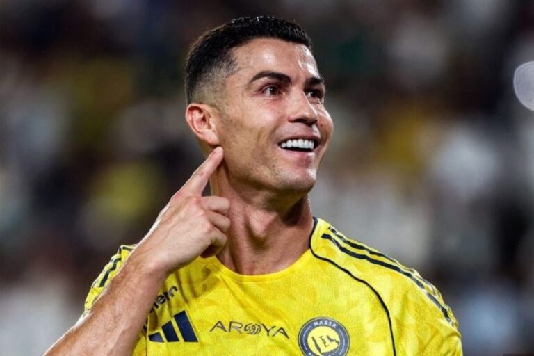 Cristiano Ronaldo Berpeluang Duet dengan Ronaldo Jr di Al Nassr