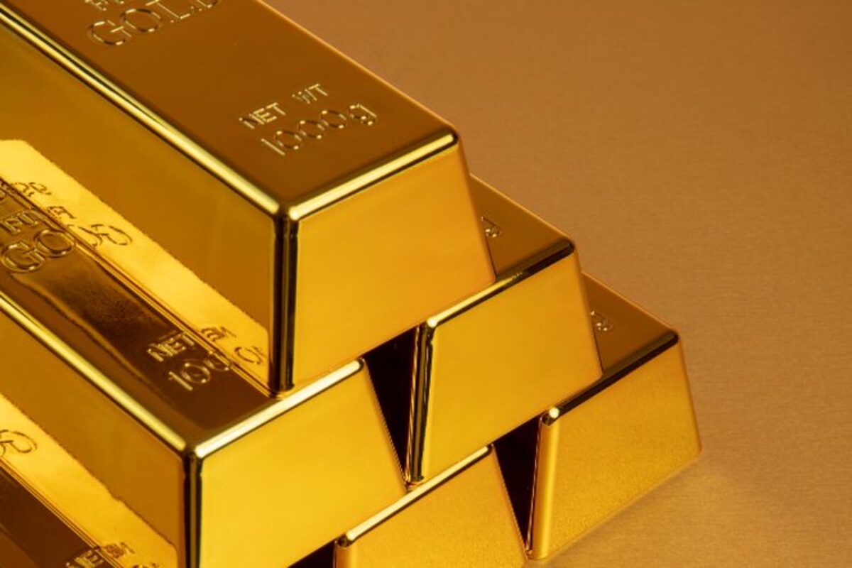 Penumpang Bawa Emas Ilegal Terbongkar di Bandara Umbu Mehang Kunda NTT