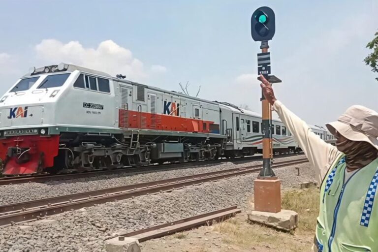 AHY: Reaktivasi Jaringan Kereta Api Nasional Butuh Rp 1.200 Triliun