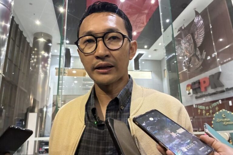 Periksa Sespri Bupati Tulungagung, KPK Dalami Pembuatan Surat Resign yang Jadi Alat Pemerasan