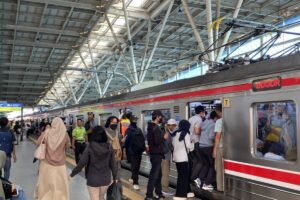 74 Kasus Pelecehan Seksual Terjadi di KRL, Paling Banyak Saat Jam Sibuk