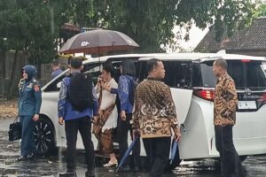 Momen Selvi Ananda Kunjungi Makam Kartini: Kunjungan Perdana Tokoh Nasional Sejak 1979