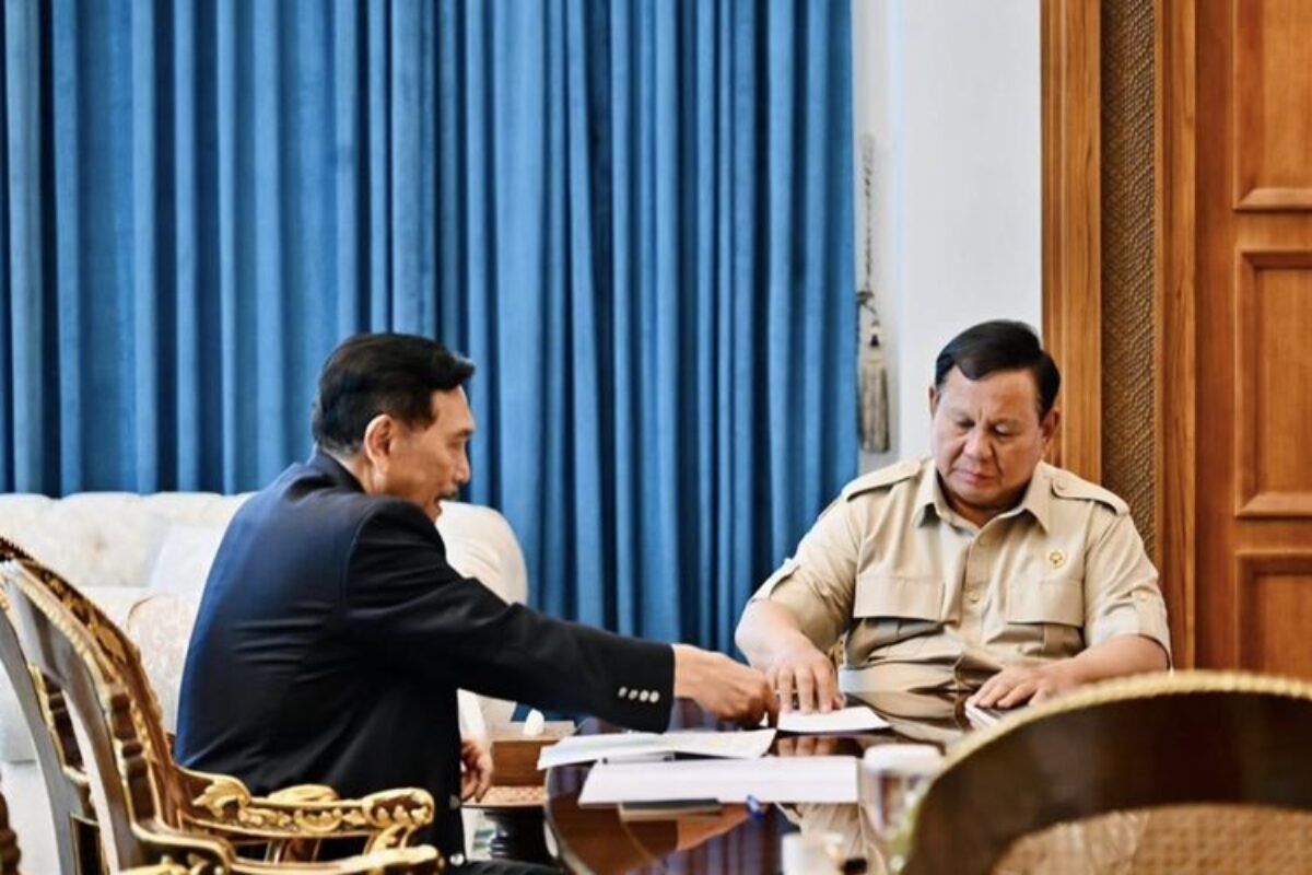 Prabowo Bertemu Luhut di Istana, Bahas Situasi Ekonomi di Tengah Konflik Global