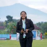 Kartini di Balik Peluit, Kisah Hariyati di Dunia Sepak Bola