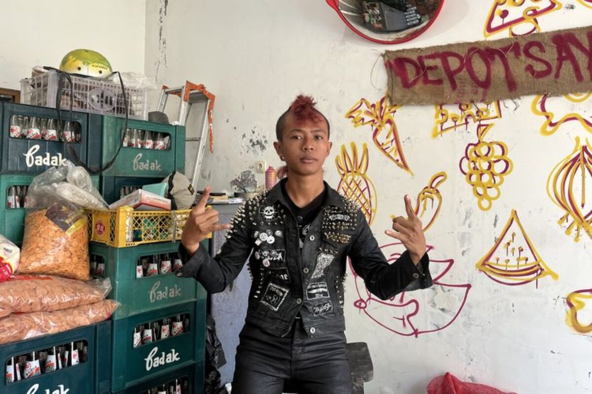 Kisah Kipli Menghapus Stigma Negatif Anak Punk, Mandiri dan Tetap Merawat Diri